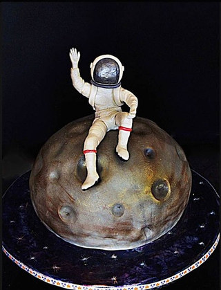 Illustration for article titled I guess we'll have some posts about this being Moon Day....